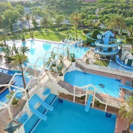 Benalbeach Jr Suite Málaga Eksteriør billede