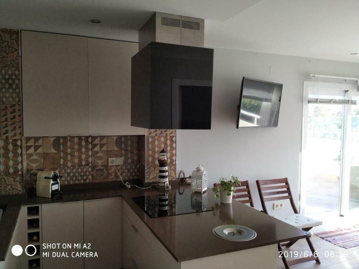 Benalbeach Jr Suite Málaga Eksteriør billede