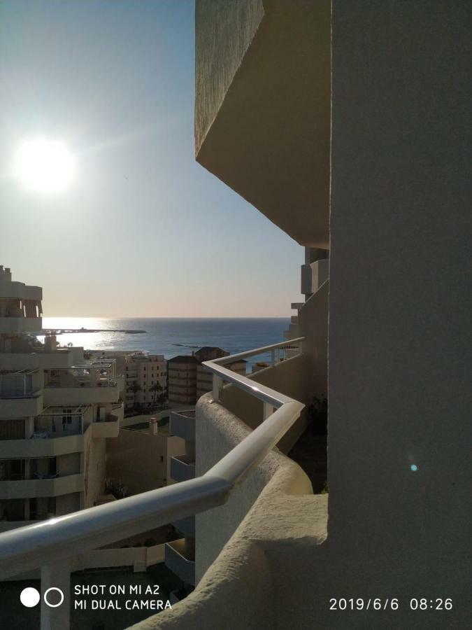 Benalbeach Jr Suite Málaga Eksteriør billede
