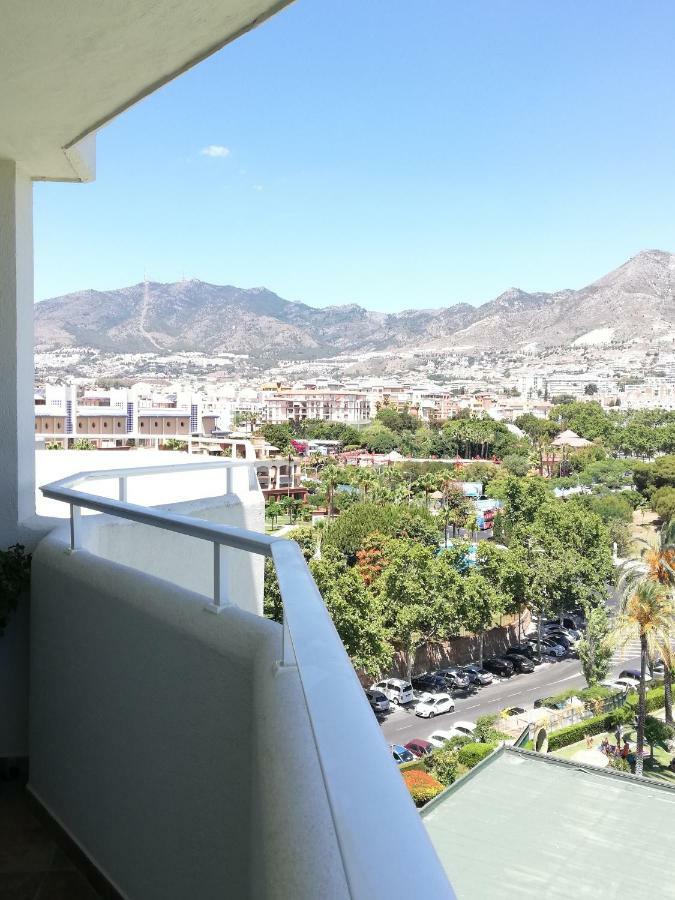Benalbeach Jr Suite Málaga Eksteriør billede