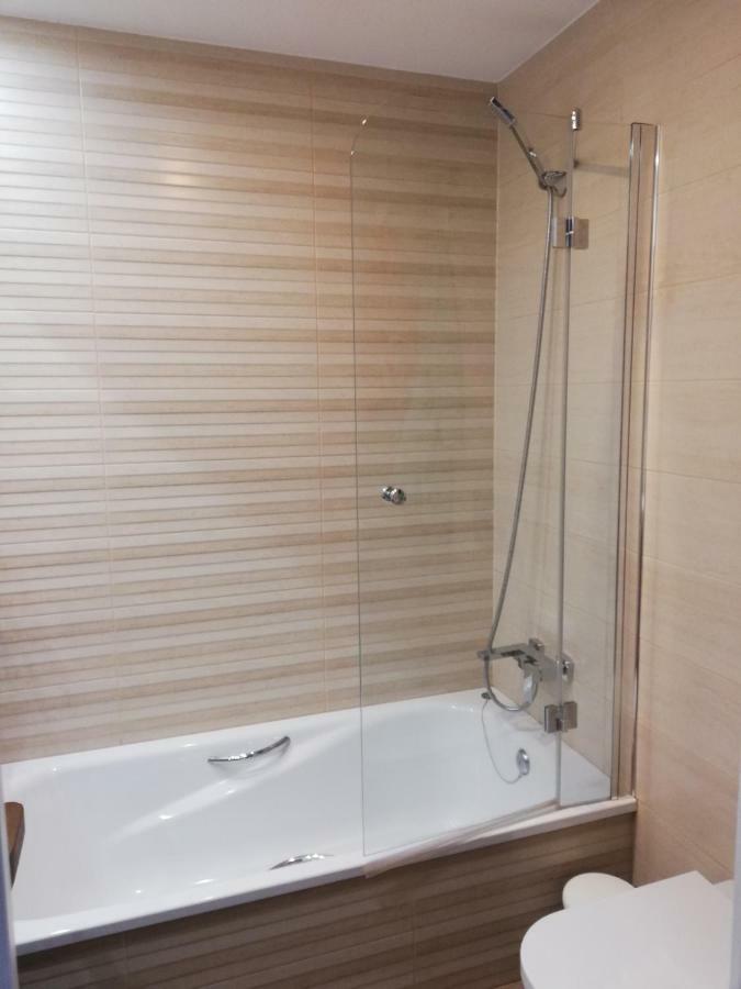 Benalbeach Jr Suite Málaga Eksteriør billede